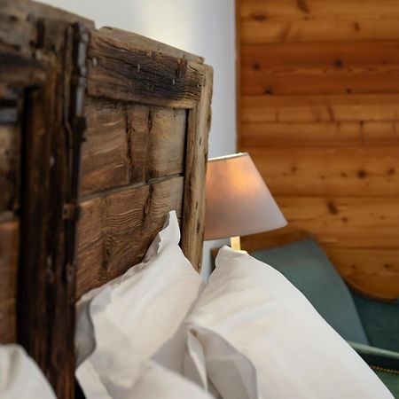 L'Intermède&En toute amitié - Les Gites de l'Argile Faucon-de-Barcelonnette Esterno foto
